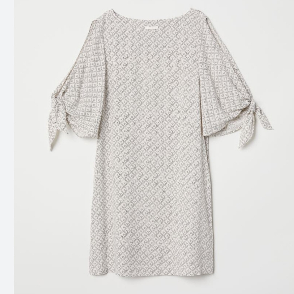Elegant Grey Patterned Dress H&M